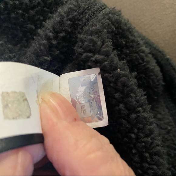 The North Face Men’s XL Black 1/2 Zip Fleece Pullover Jacket - Picture 7 of 9